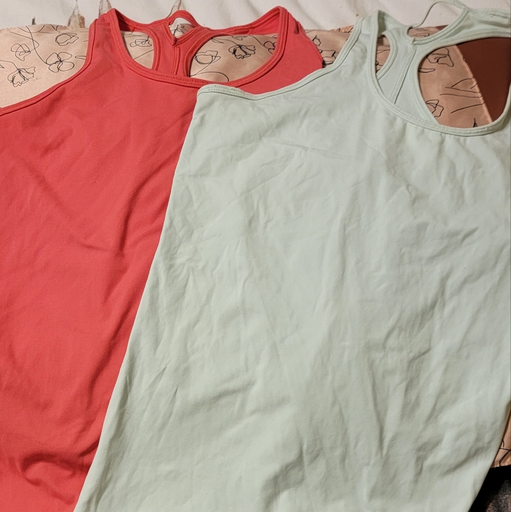 Calia by Carie Underwood active wear tank set